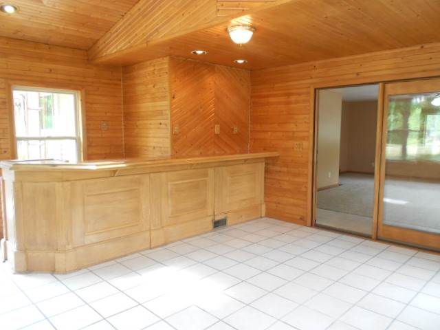 1660 East Copas Road Owosso, MI 48867 - Photo 19 of 28 31107026-19.JPG