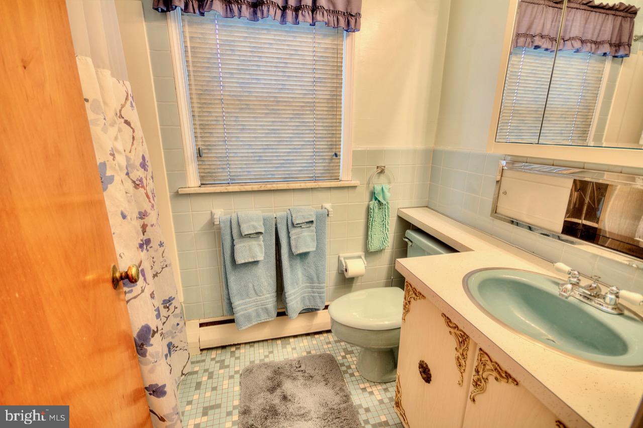 1430 Ashton Road Havertown, PA 19083 - Photo 19 of 24 Gallery Image 19
