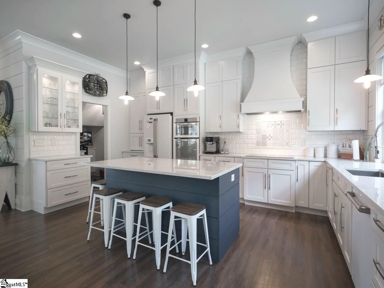 2010 Pleasant Hill Road Greer, SC 29651 - Photo 5 of 36 Gallery Image 5