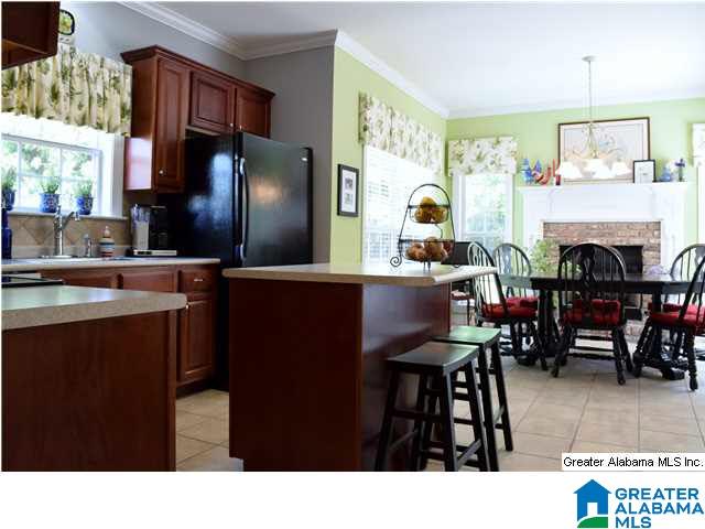 308 Honeysuckle Lane Chelsea, AL 35043 - Photo 3 of 26