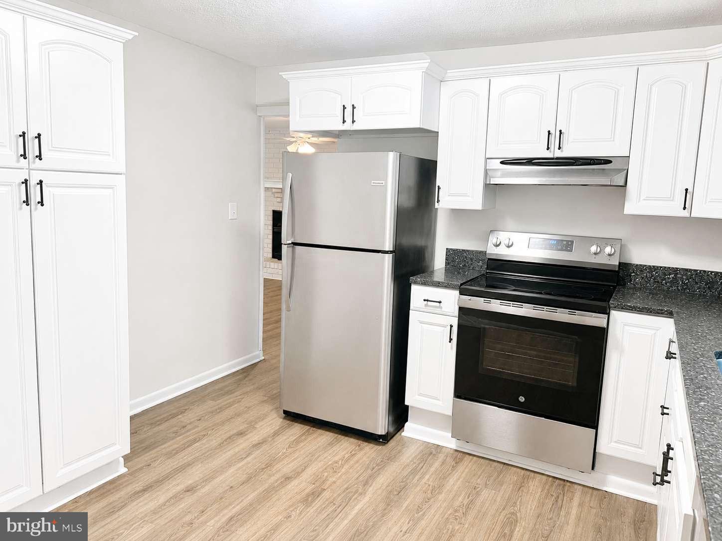37681 Asher Road Mechanicsville, MD 20659 - Photo 3 of 20