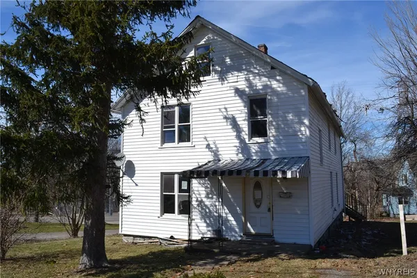 $59,999 | 8 Monroe Street, Hanover, NY 14136