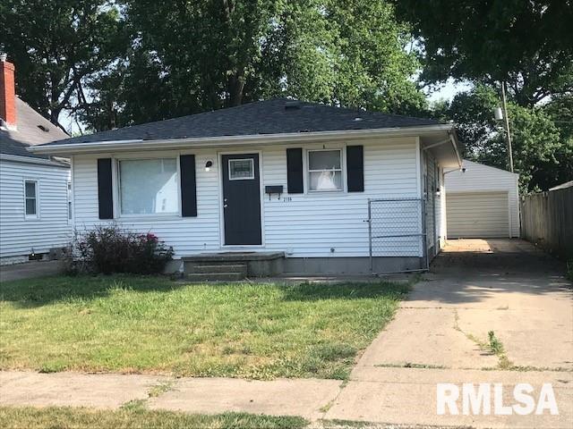 2156 East Converse Street Springfield, IL 62702 - Photo 1 of 19