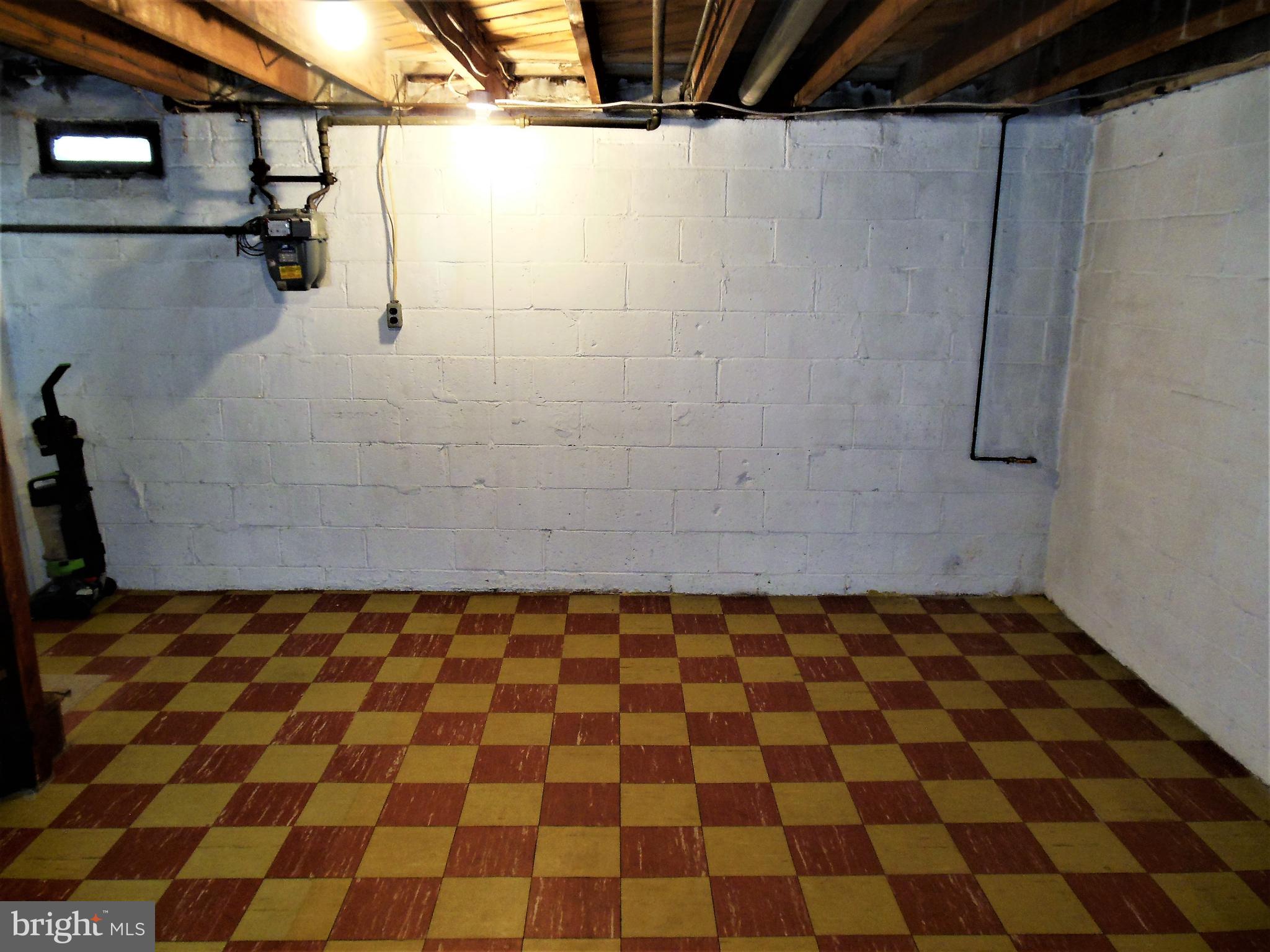 8018 Kimberly Road Baltimore, MD 21222 - Photo 43 of 57