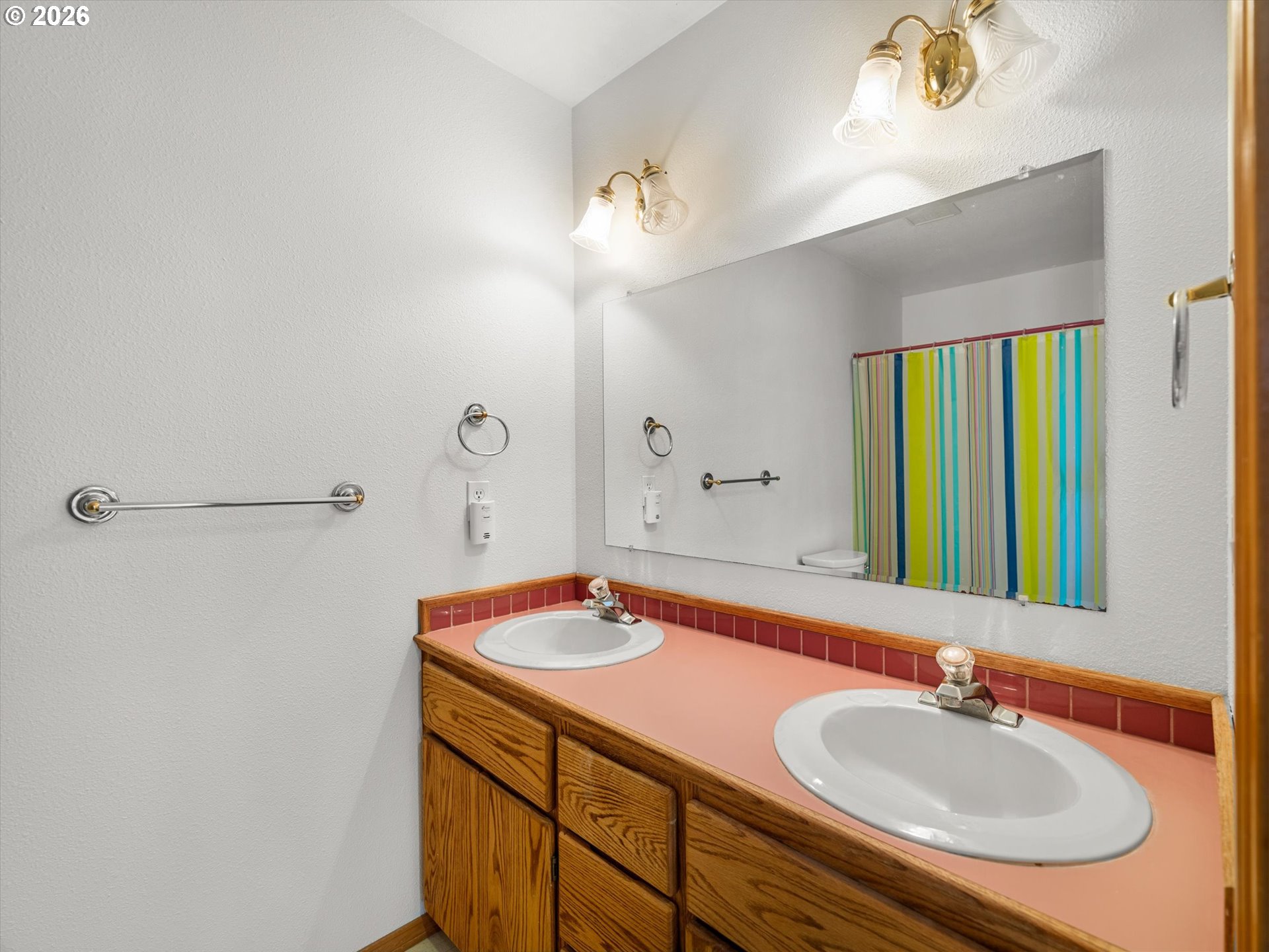 16977 South Spangler Road Beavercreek, OR 97004 - Photo 36 of 47 Gallery Image 36