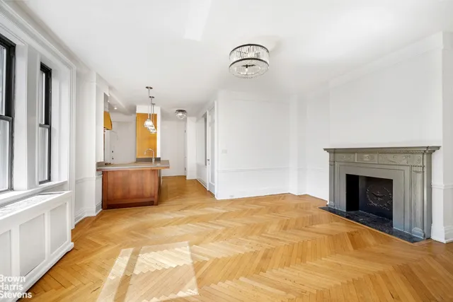 $1,545,000 | 885 West End Avenue, Unit 12D | Upper West Side