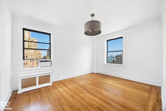 $1,545,000 | 885 West End Avenue, Unit 12D | Upper West Side