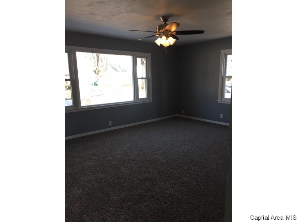 1918 East Hood Street Springfield, IL 62703 - Photo 17 of 21 Gallery Image 17