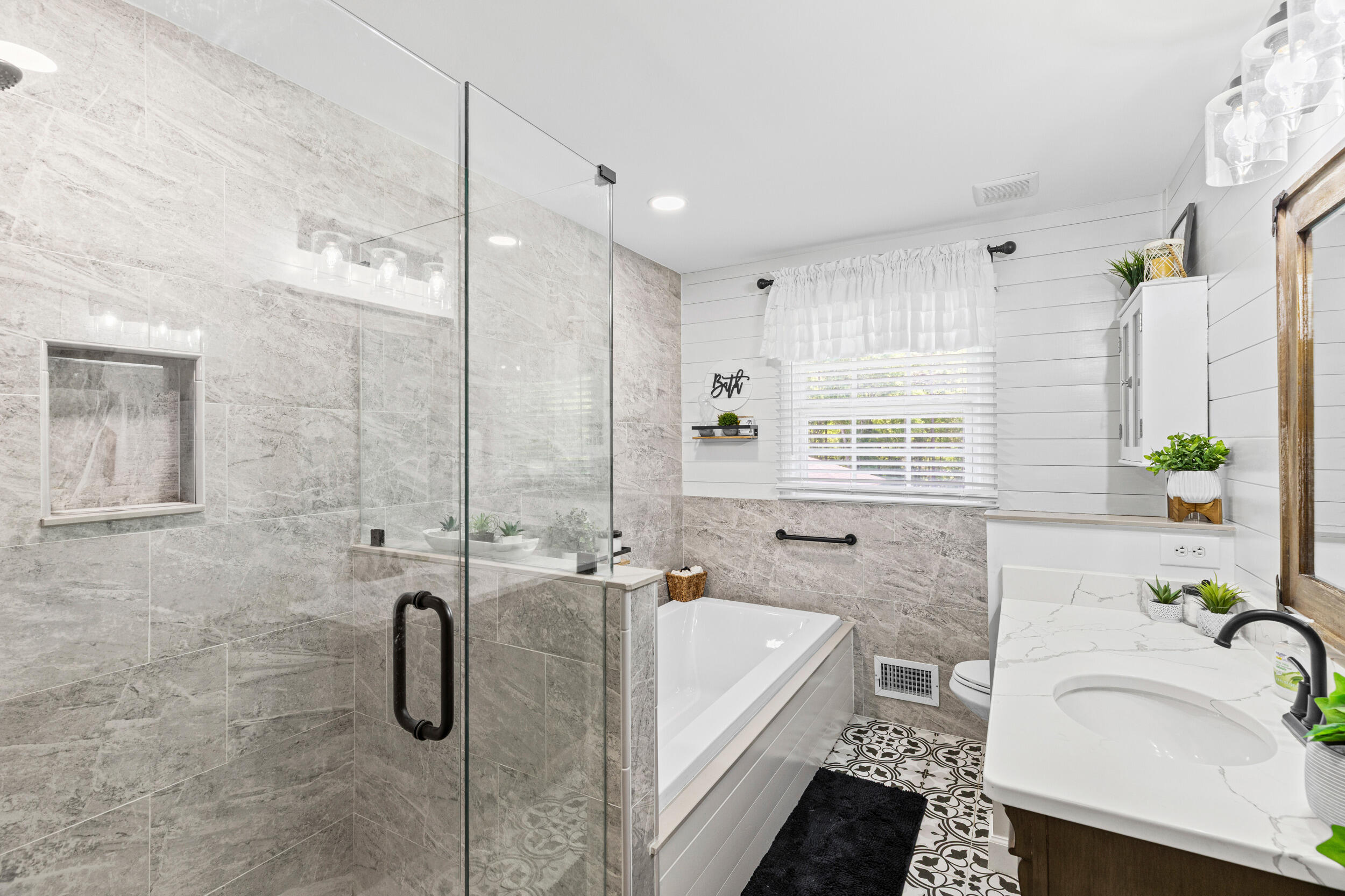 4723 Vaucluse Road Aiken, SC 29801 - Photo 20 of 33 2026-04-14_4723_vaucluse_rd-srm-23