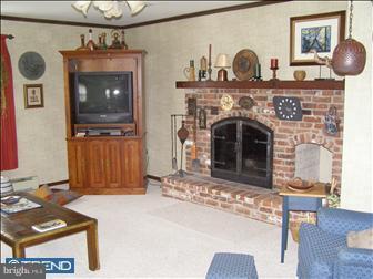 1441 Newman Road Pennsburg, PA 18073 - Photo 4 of 10 Gallery Image 4