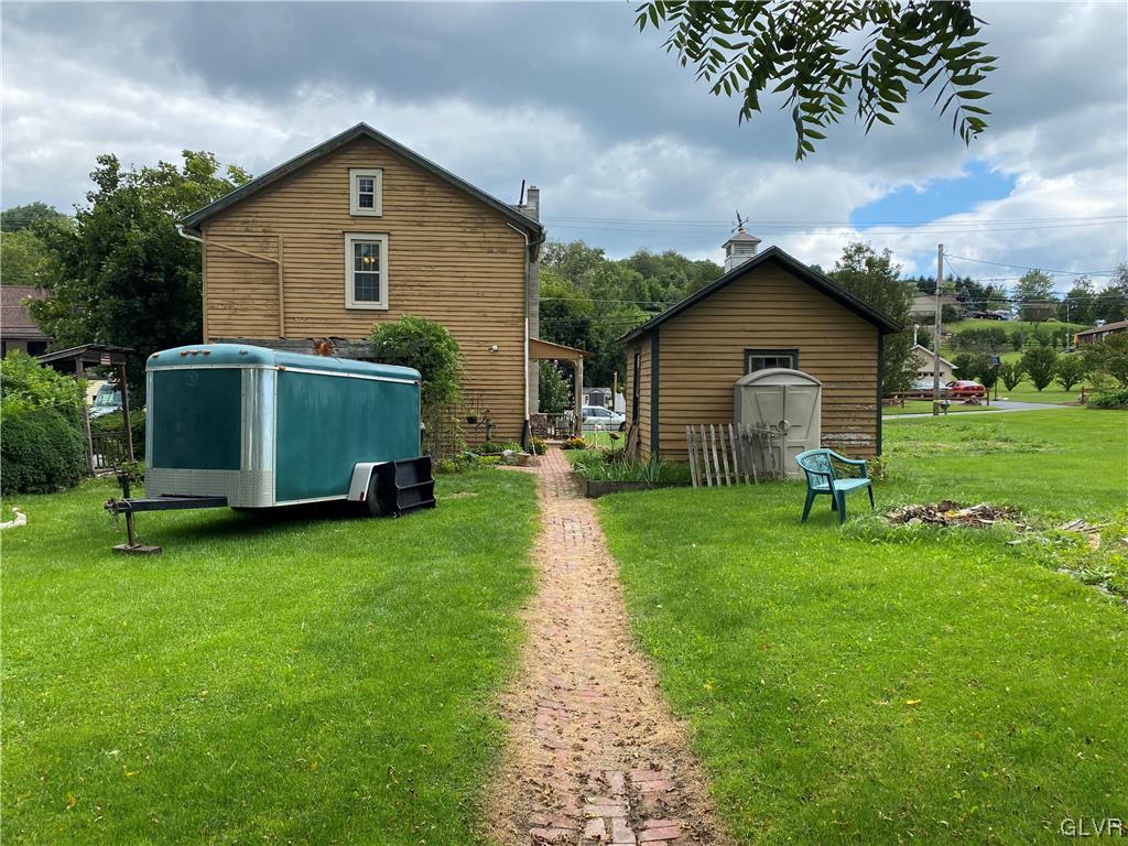 3322 Old Post Road Slatington, PA 18080 - Photo 2 of 18 Gallery Image 2