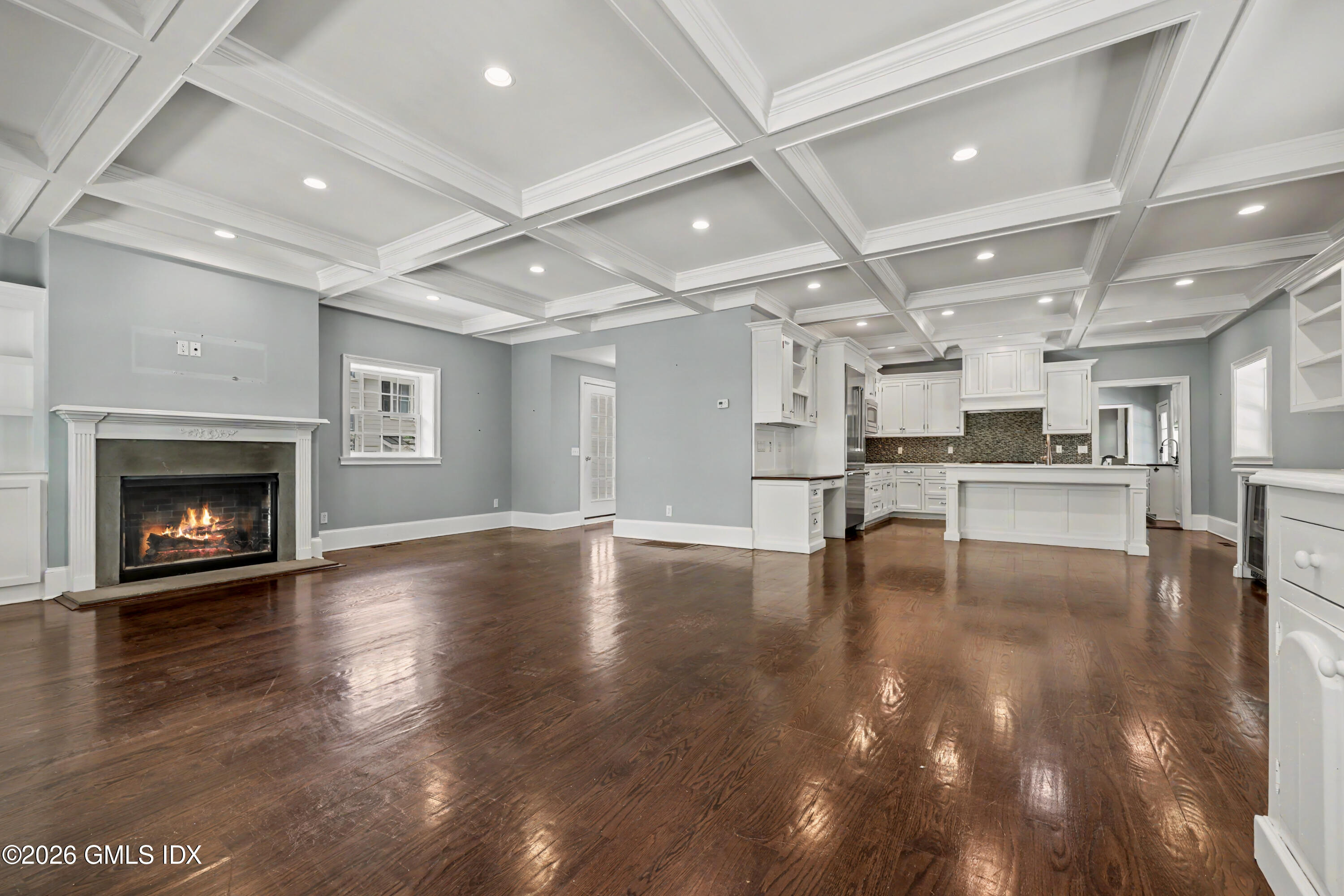 97 Riverside Avenue Riverside, CT 06878 - Photo 6 of 45 Great Room