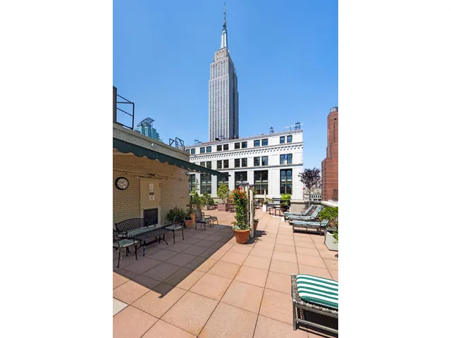 $1,395,000 | 20 East 35th Street, Unit 7BC | Murray Hill