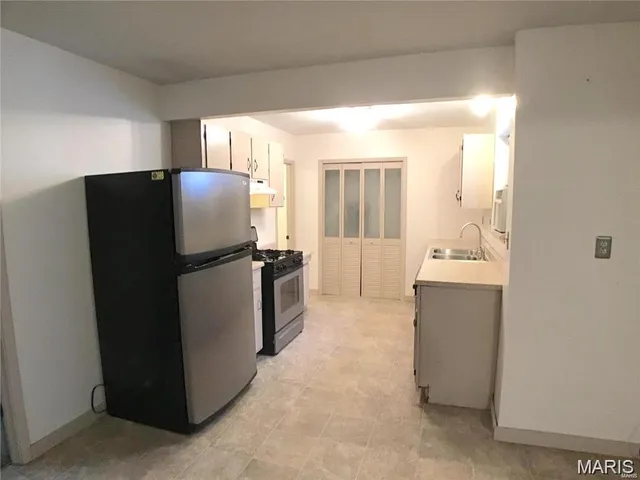 $84,500 | 963 Green Mt Lane, Belleville, IL 62220