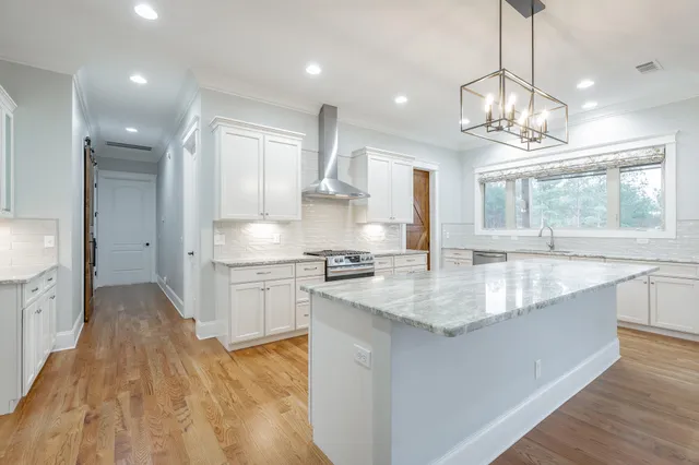 $1,275,000 | 1520 Raulston Falls Drive, Jasper, TN 37347