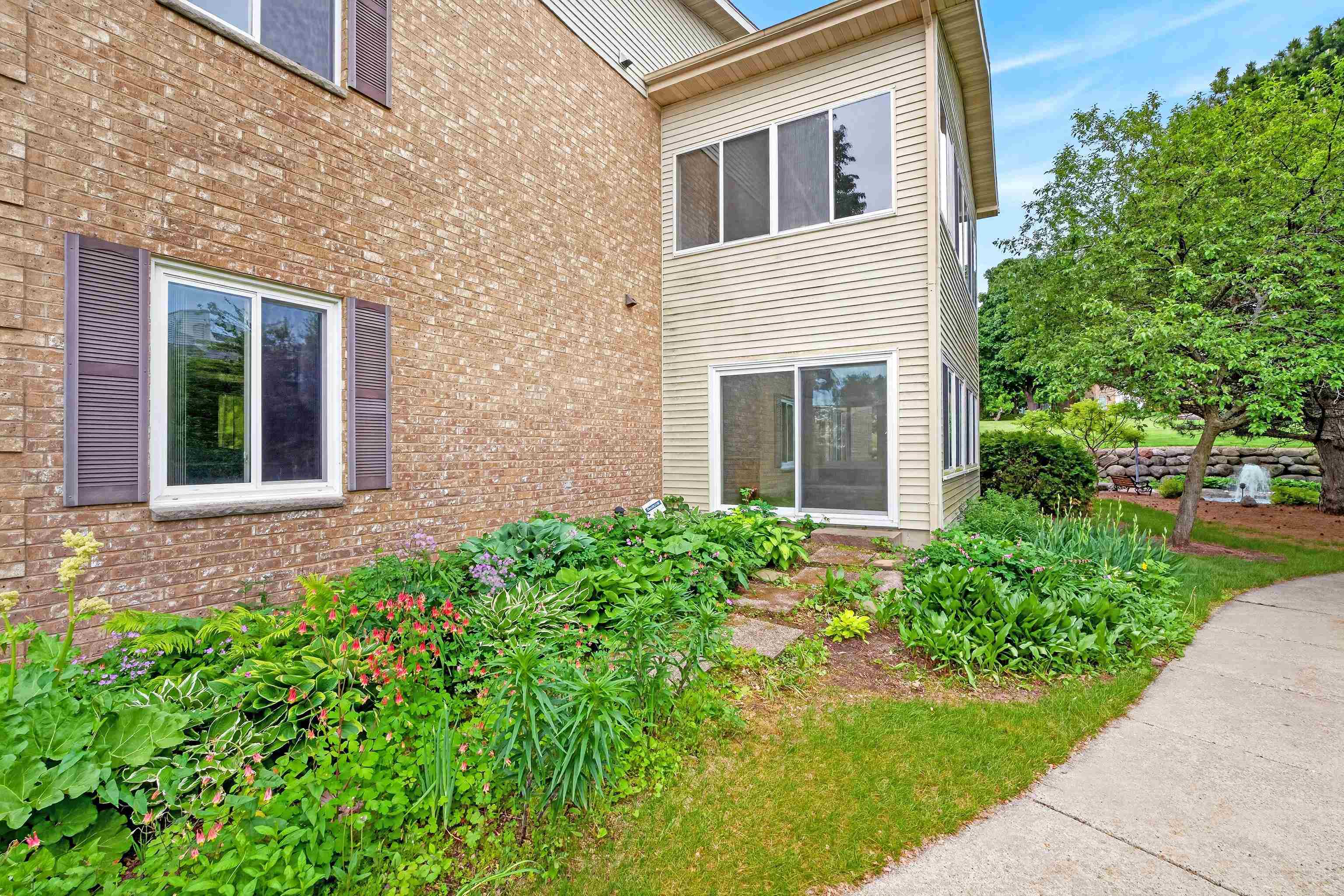 1604 South Golf, Unit D Madison, WI 53704 - Photo 33 of 35