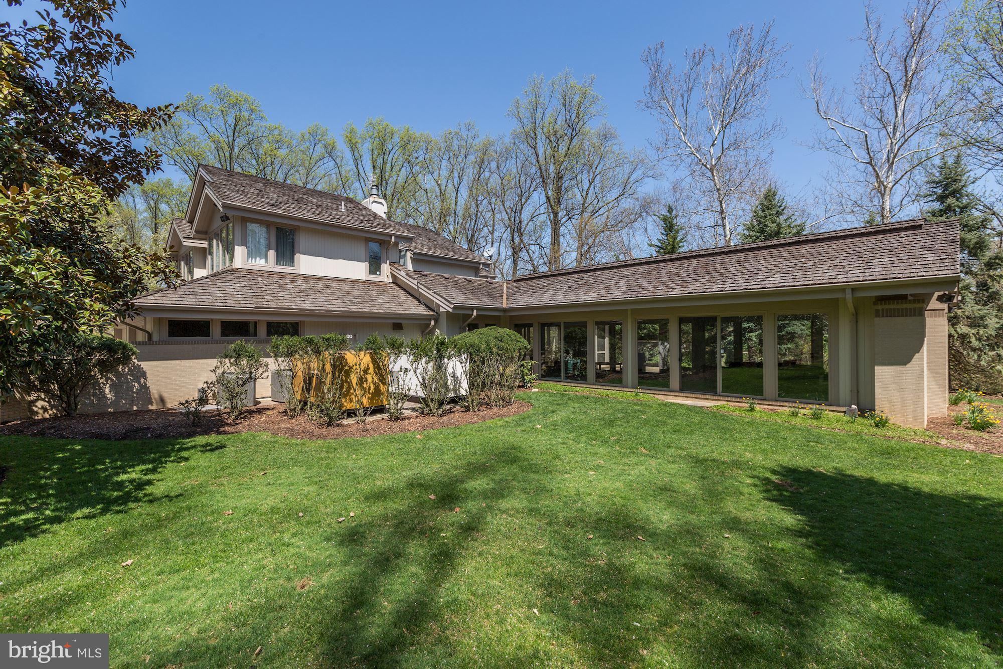 10827 Lockland Road Potomac, MD 20854 - Photo 40 of 44