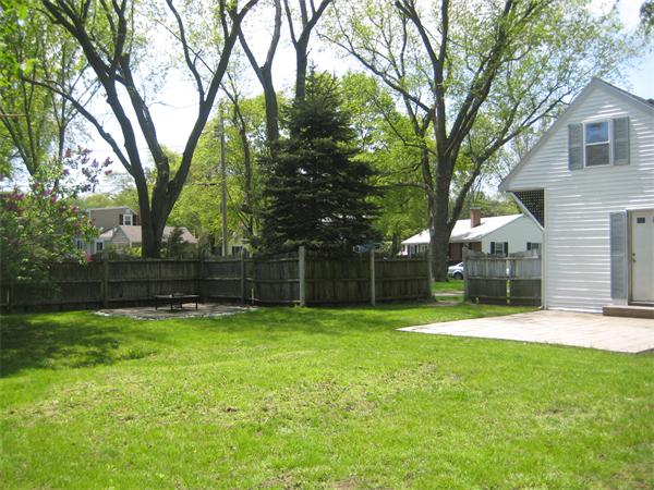 15 Chipman Road Beverly, MA 01915 - Photo 14 of 14 Gallery Image 14