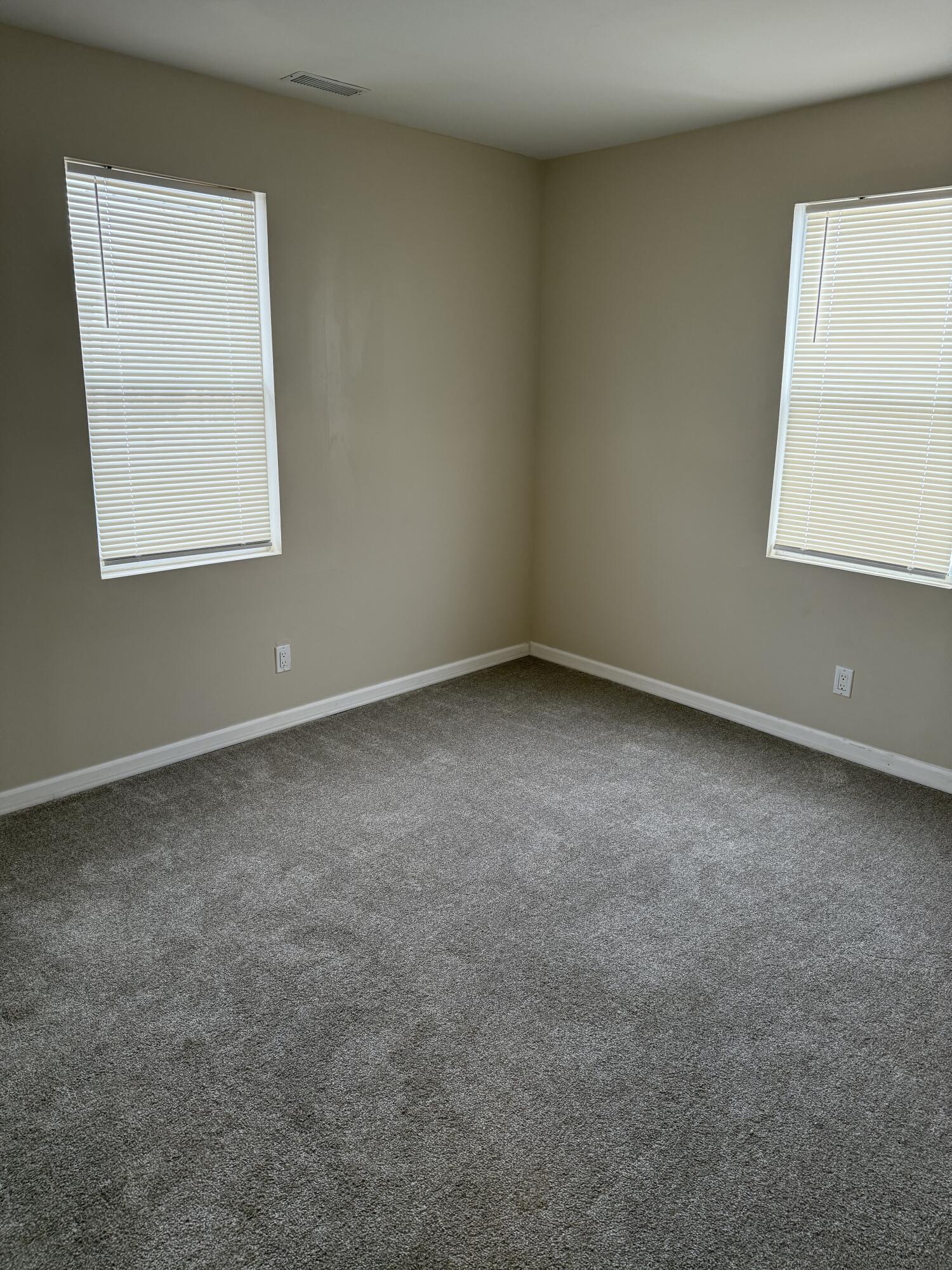 634 Kentucky Street Gary, IN 46402 - Photo 10 of 12 1500x2000