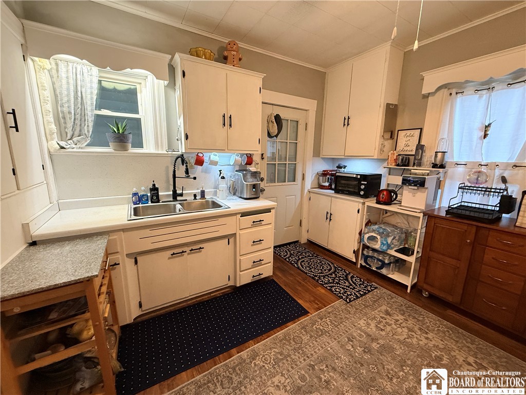 75 Sturges Street Jamestown, NY 14701 - Photo 12 of 31