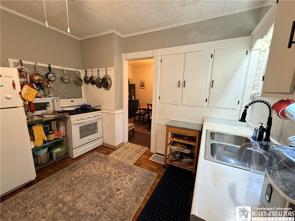75 Sturges Street Jamestown, NY 14701 - Photo 13 of 31