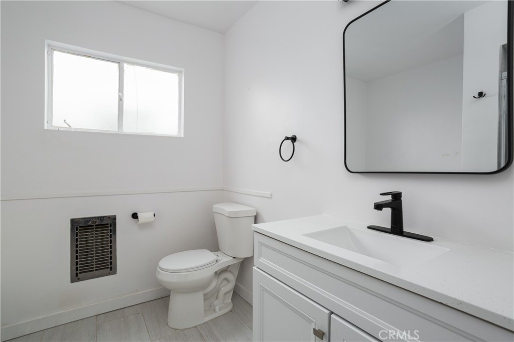 1250 East Ocean Boulevard, Unit 307 Long Beach, CA 90802 - Photo 11 of 14