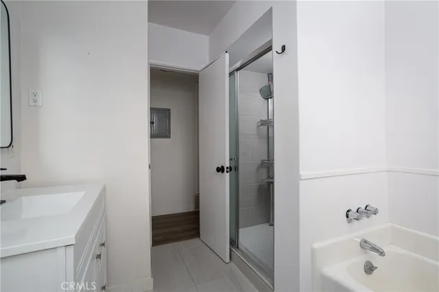 $669,000 | 1250 East Ocean Boulevard, Unit 307, Long Beach, CA 90802