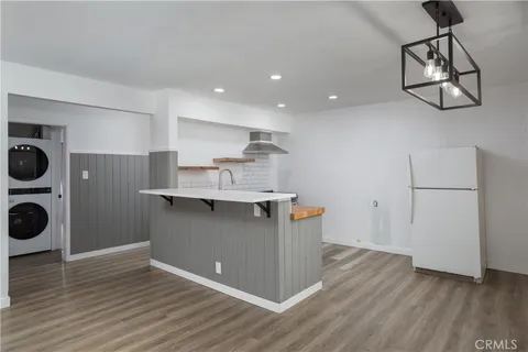 $669,000 | 1250 East Ocean Boulevard, Unit 307, Long Beach, CA 90802