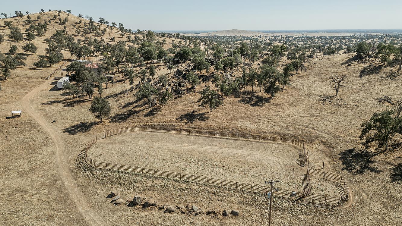 22085 Watts Valley Road Sanger, CA 93657 - Photo 79 of 98