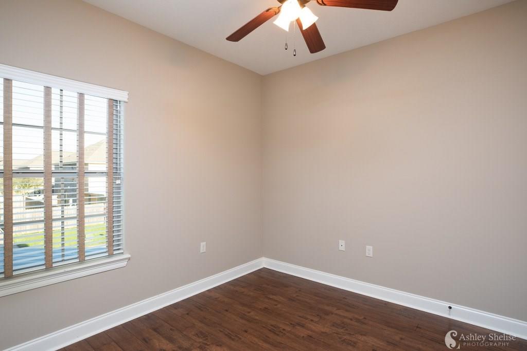 5017 South Prien Lake Road, Unit 10 Lake Charles, LA 70605 - Photo 9 of 13