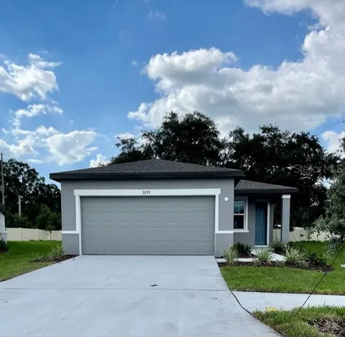 $2,245 | 3233 Fresno Place, Zephyrhills, FL 33541