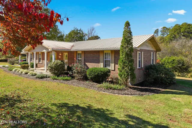 $299,900 | 509 Kinzalow Circle, Sweetwater, TN 37874