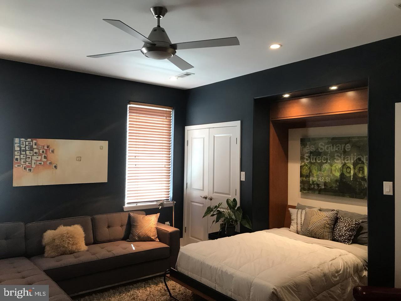 1238 Reed Street Philadelphia, PA 19147 - Photo 10 of 37 Bedroom 3 / Media Room with built-in Murphy bed