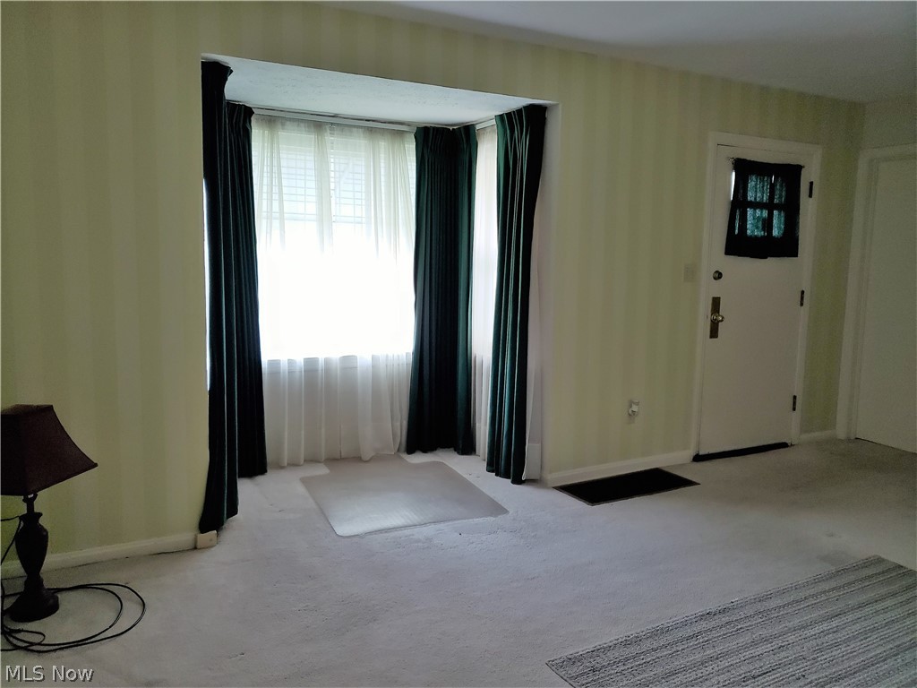 850 Meridian Street Akron, OH 44310 - Photo 7 of 29 Gallery Image 7