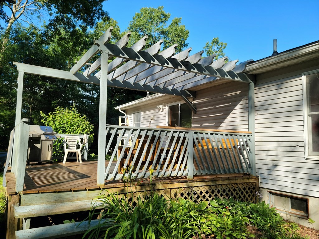 255 River Run Road Hardwick, MA 01031 - Photo 4 of 27