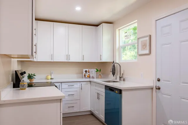 $1,299,000 | 360-362 Laidley Street, San Francisco, CA 94131