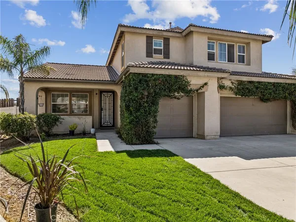 $570,000 | 1262 Sandy NK, San Jacinto, CA 92582