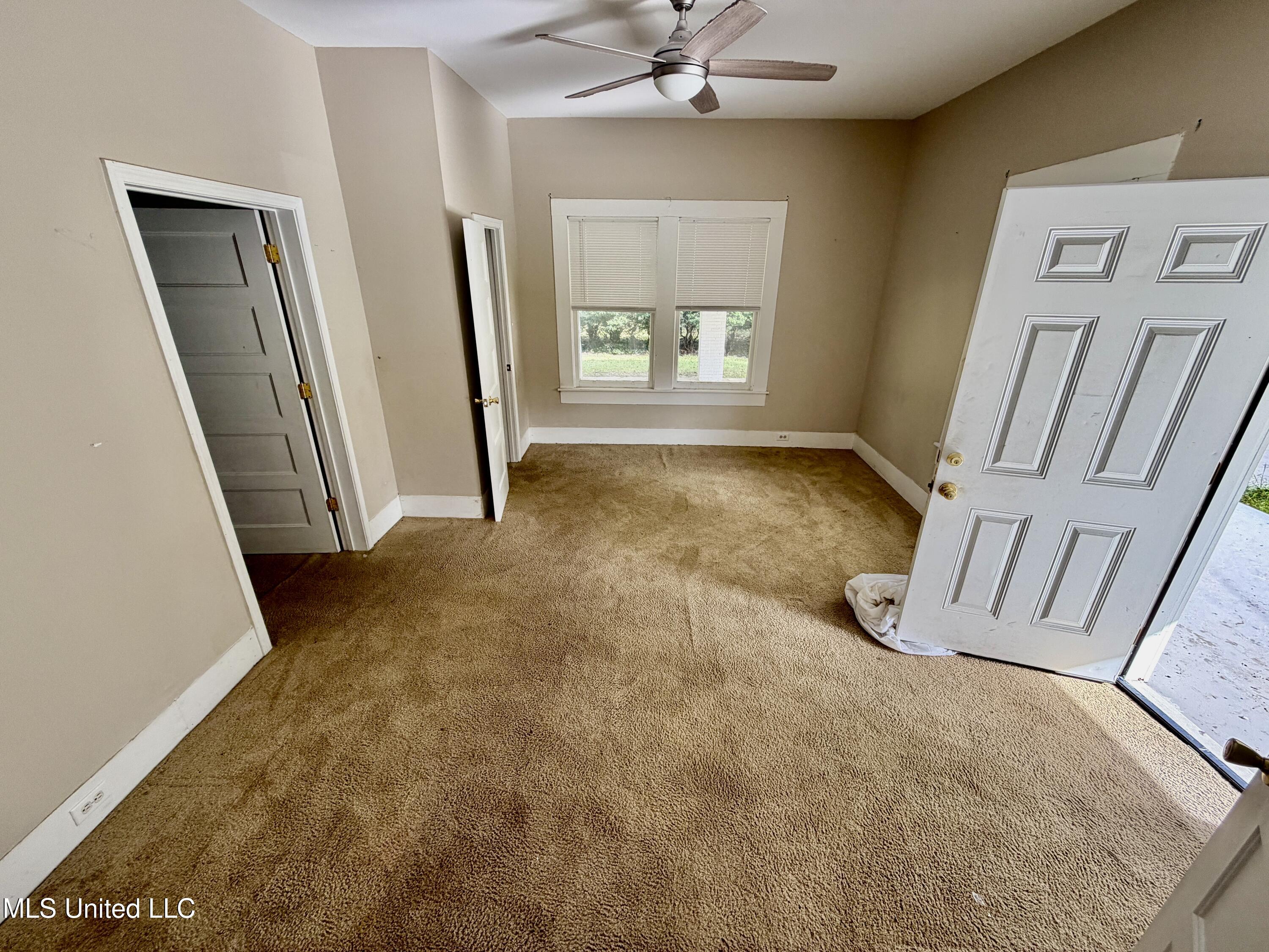 323 South Ruby Avenue Ruleville, MS 38771 - Photo 2 of 17 IMG_0419