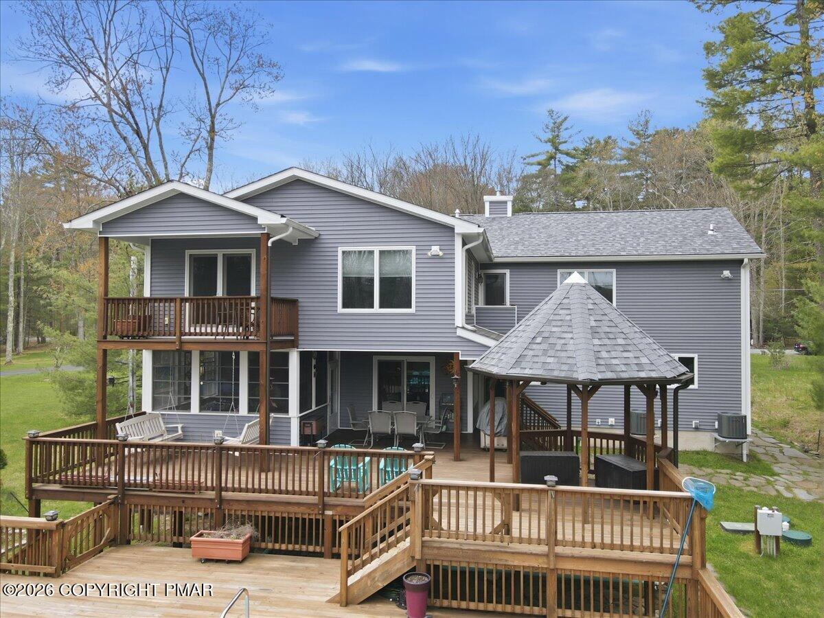 111 Spinnler Point Road Tafton, PA 18464 - Photo 2 of 148 134-003_dji_fly_20260422_135446_470_1776