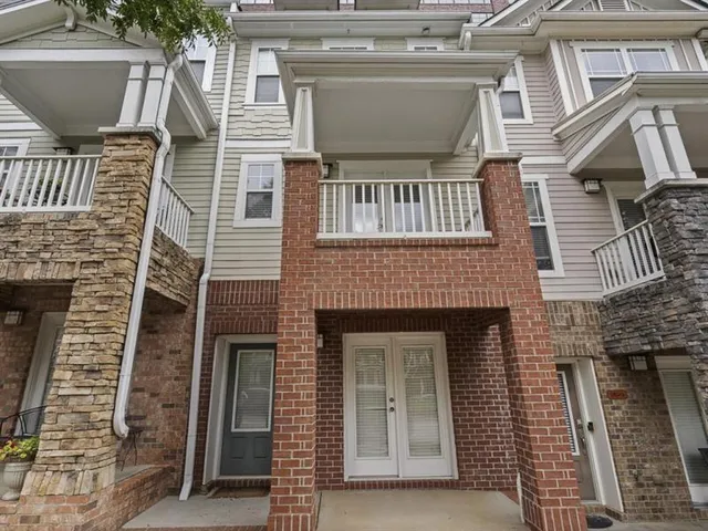 $2,500 | 205 16th Street Northwest, Unit 6, Atlanta, GA 30363