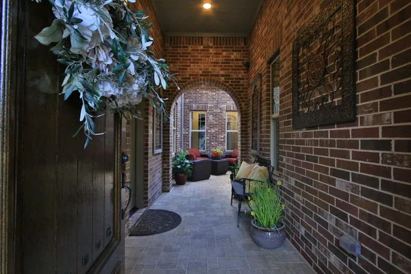 $1,745,000 | 134 South Curly Willow Drive, Tomball, TX 77375