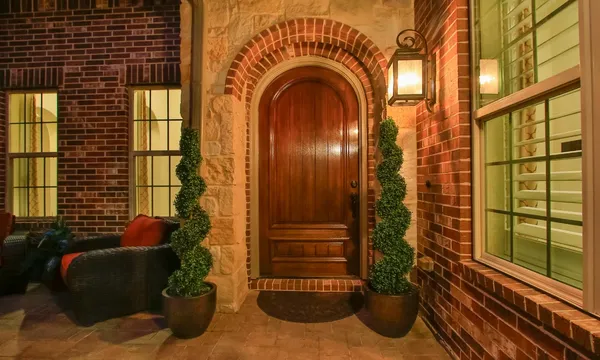 $1,745,000 | 134 South Curly Willow Drive, Tomball, TX 77375