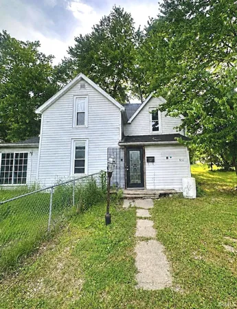 $95,000 | 701 Park Street, Loogootee, IN 47553