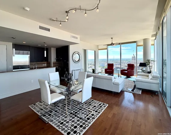 $4,500 | 610 East Market Street, Unit 2602, San Antonio, TX 78205