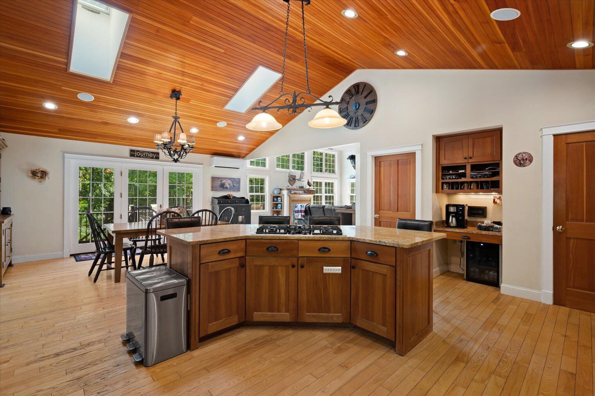 363 Kennebec Road Hampden, ME 04444 - Photo 19 of 86 18-Kitchen