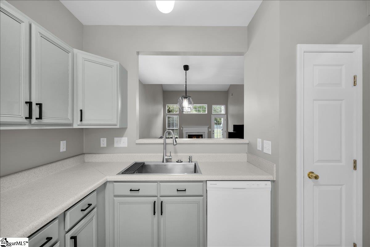 250 Hadley Commons Drive Mauldin, SC 29662 - Photo 12 of 43