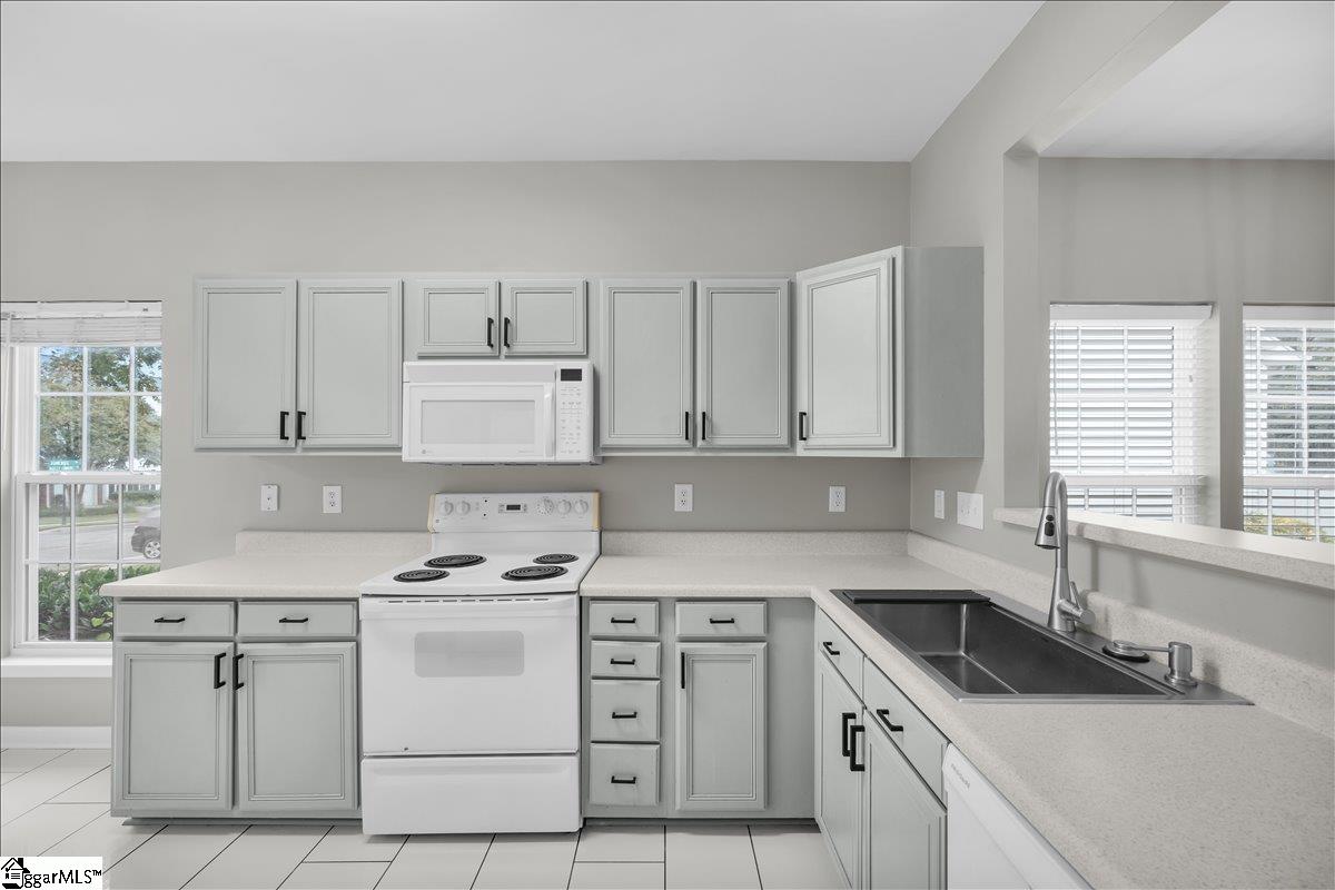 250 Hadley Commons Drive Mauldin, SC 29662 - Photo 10 of 43