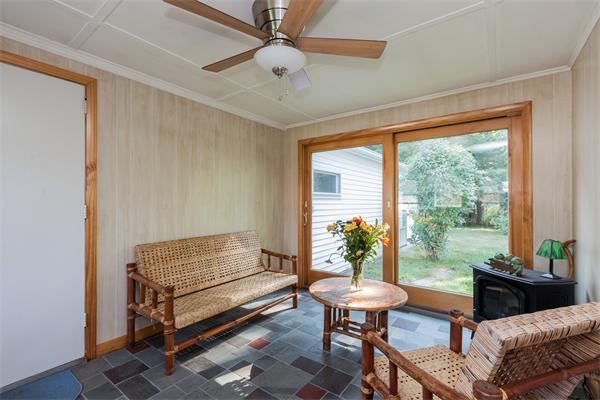 36 Blossom Road West Springfield, MA 01089 - Photo 10 of 30 a living room with furniture and a window