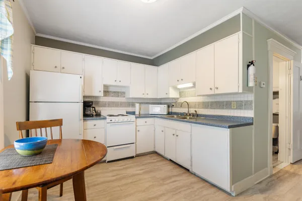 $549,000 | 1 High Street, Colebrook, NH 03576