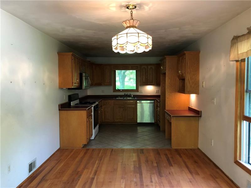 194 Srader Grove Road Freeport, PA 16229 - Photo 5 of 25 Gallery Image 5